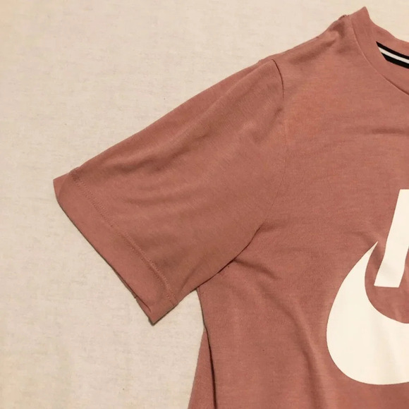 Nike Womens Size XS Tshirt Tee Shirt Sportswear Activewear - Picture 6 of 15